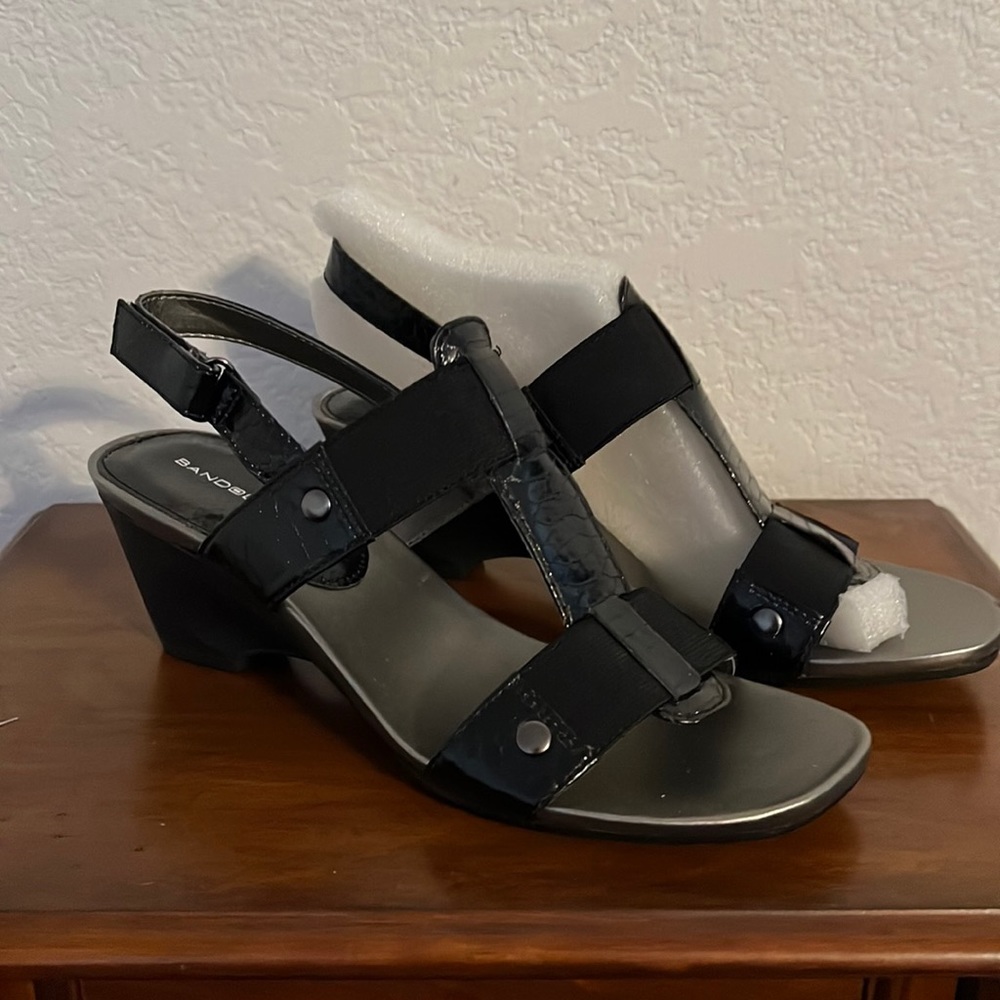 Women’s Sandal in black